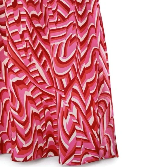 Vibrant Pink Patterned Dress - Picture 5 of 7